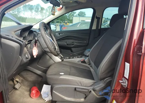 2016 Ford Escape S from USA, damaged, VIN 1FMCU0F70GUC50388